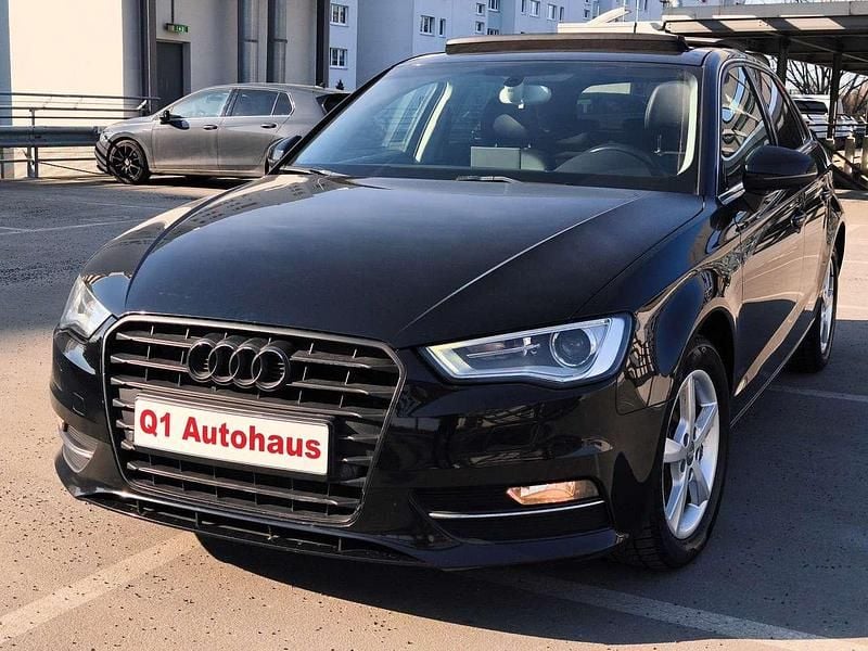 Gebraucht Audi A3 Sportback 150 PS (110 kW) 2015 Brillantschwarz Kleinwagen