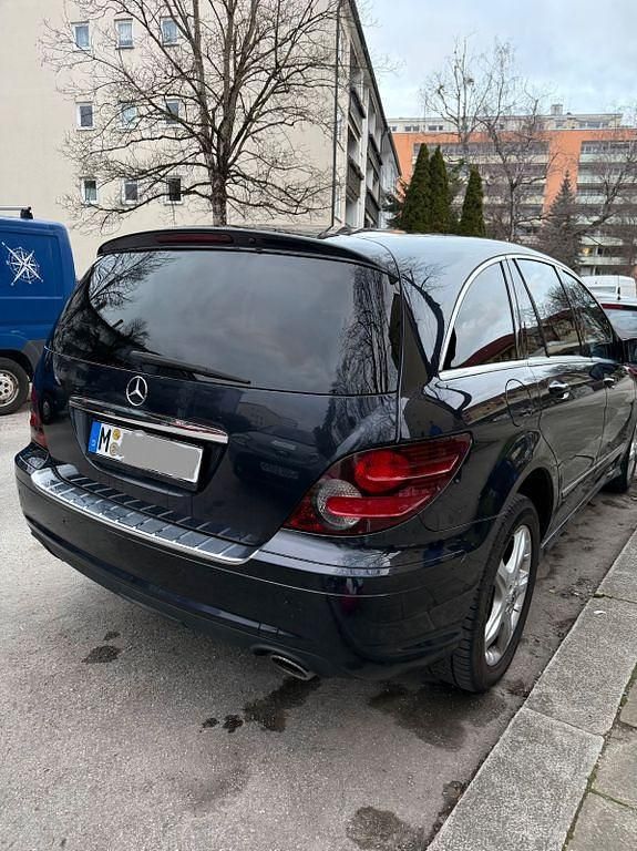 Gebraucht Mercedes R350 272 PS (200 kW) 2009 Blau Van / Kleinbus