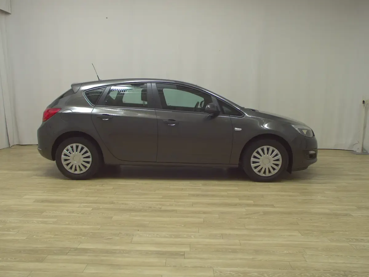 Second-hand Opel Astra Selection 116 CP (85 kW) 2015 Gri Berlinǎ