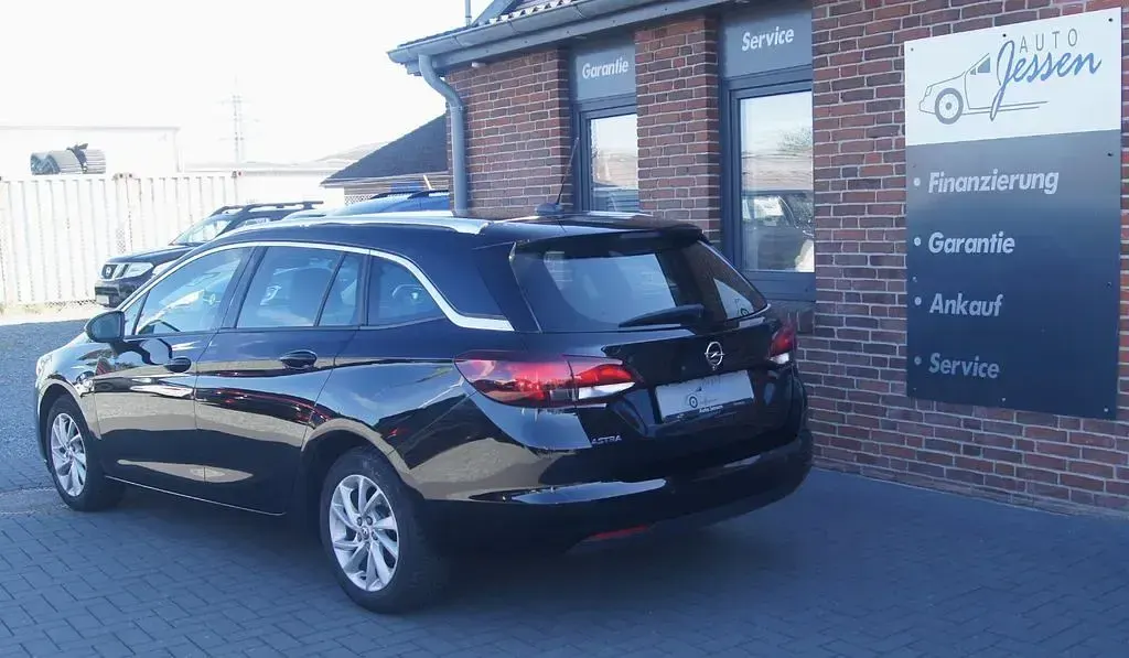 Gebraucht Opel Astra Elegance 122 PS (89 kW) 2022 Schwarz Kleinwagen