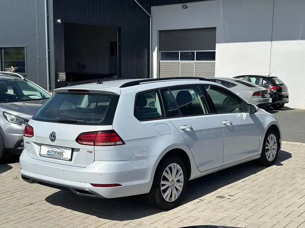 Gebraucht VW Golf VII Trendline 116 PS (85 kW) 2017 Silber Kombi