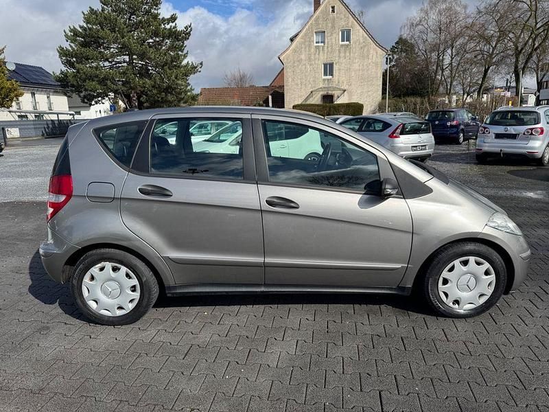 Gebraucht Mercedes A150 95 PS (69 kW) 2005 Grau Van / Kleinbus