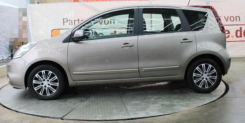 Usata Nissan Note 110 CV (80 kW) 2009 Marrone Utilitaria