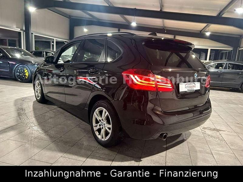 Gebraucht BMW 218 150 PS (110 kW) 2014 Sparkling brown Van / Kleinbus
