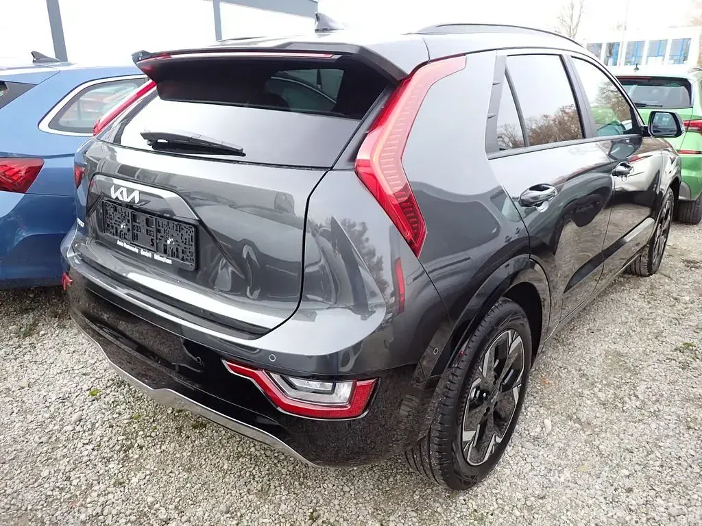 Gebraucht Kia e-Niro Vision 150 kW (204 PS) 2024 Schwarz SUV