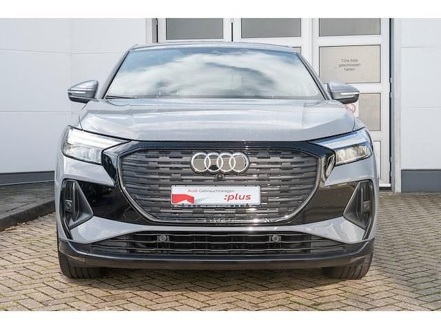 Gebraucht Audi Q4 Sportback e-tron Basis 125 kW (170 PS) 2022 Kieselgrau SUV