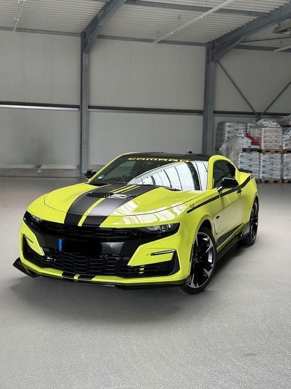 Gebraucht 2021 Chevrolet Camaro Coupé | 32.780 € (Guter Preis) - Bild 1/4