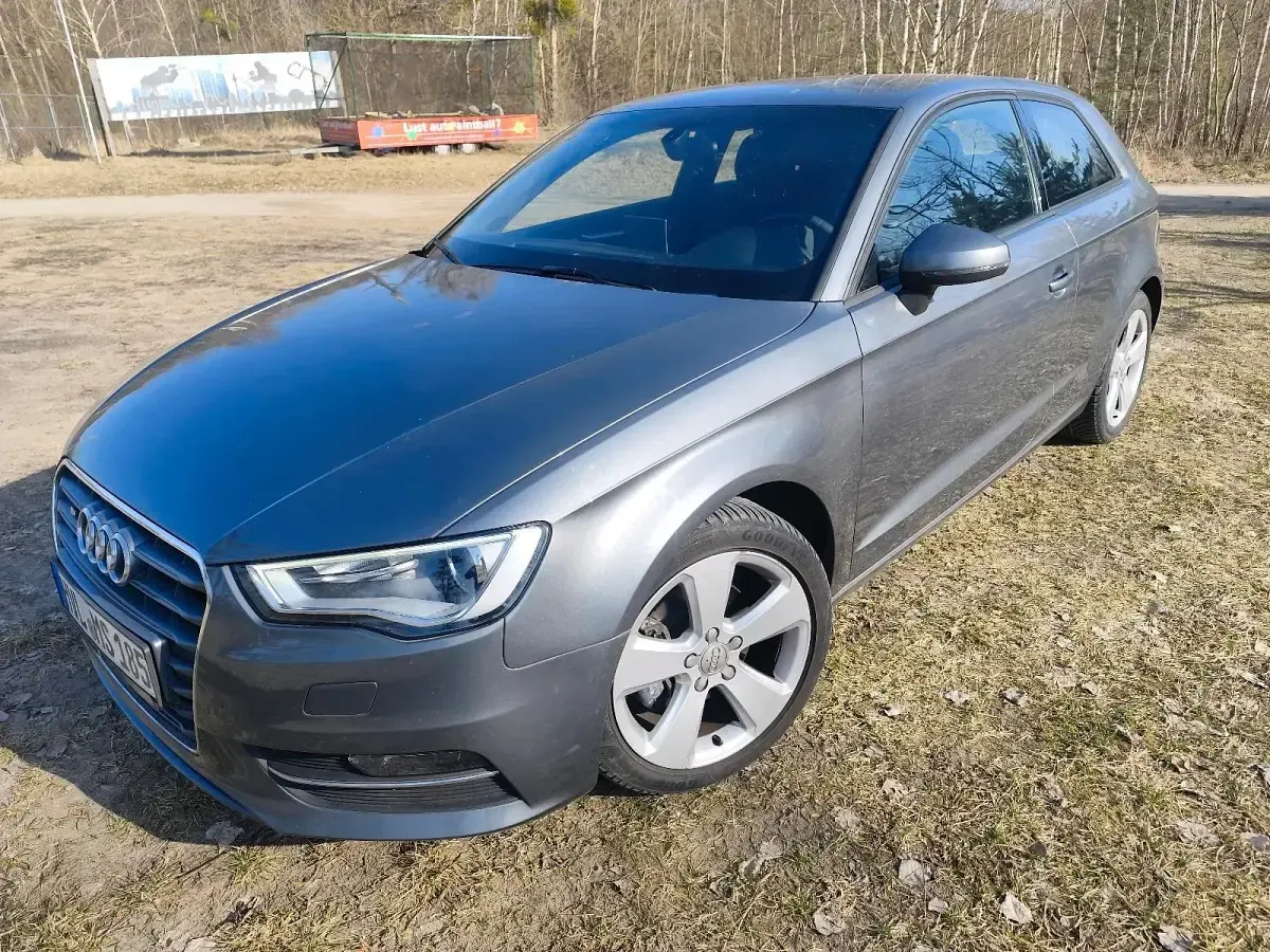 Gebraucht Audi A3 S-Line 150 PS (110 kW) 2014 Andere farben Limousine
