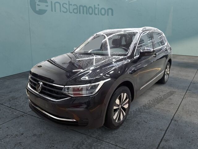 Gebraucht VW Tiguan Move 150 PS (110 kW) 2023 Schwarz SUV