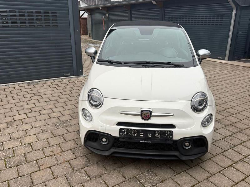 Gebraucht Abarth 595 165 PS (121 kW) 2023 Weiß Cabrio
