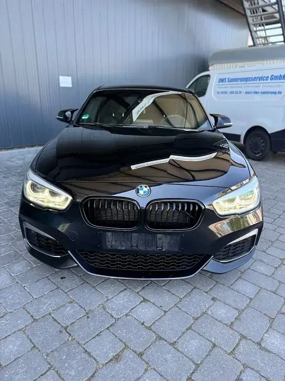 Gebraucht BMW M135 Performance 326 PS (239 kW) 2015 Schwarz Kleinwagen