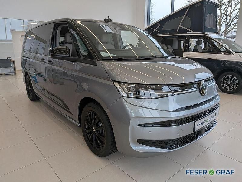 Neu VW Multivan Edition 150 PS (110 kW) 2026 4 armlehnen beidseitig an zweiter sitzreihe Van