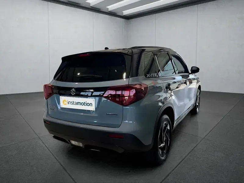Neu Suzuki Vitara 110 PS (80 kW) 2026 Grau SUV