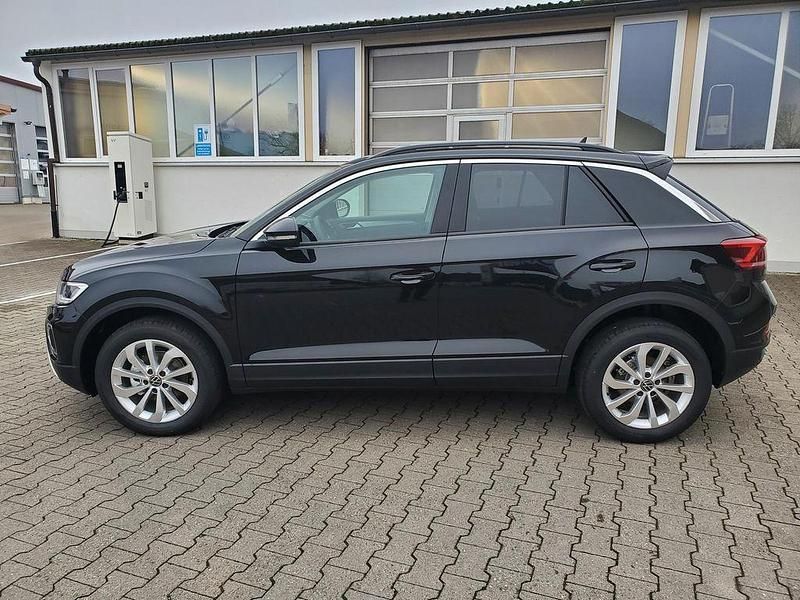 Neu VW T-Roc 150 PS (110 kW) 2025 Schwarz SUV