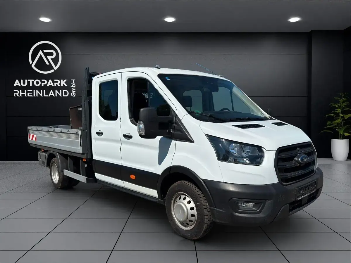 Gebraucht Ford Transit 170 PS (125 kW) 2022 Weiß Van