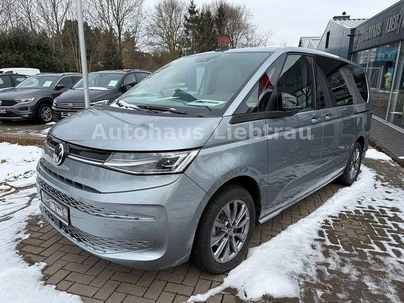 Neu VW Multivan Life 150 PS (110 kW) 2025 Silber Van