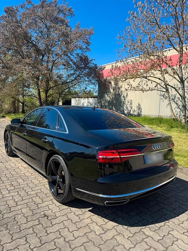 Usata Audi A8 262 CV (192 kW) 2015 Nero Berlina