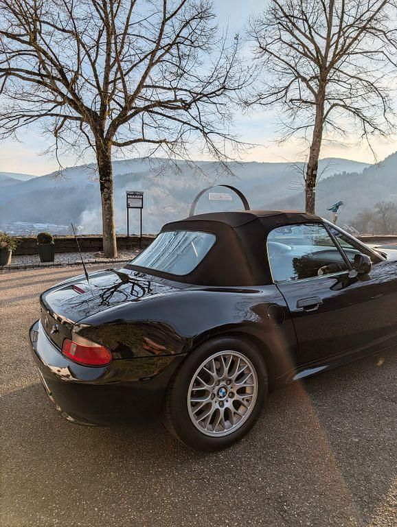 Gebraucht BMW Z3 118 PS (86 kW) 2002 Schwarz Cabrio