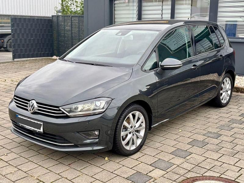 Grau Gebraucht 2016 VW Golf Sportsvan Allstar Van / Kleinbus | 11.700 € (Fairer Preis) - Bild 1/4