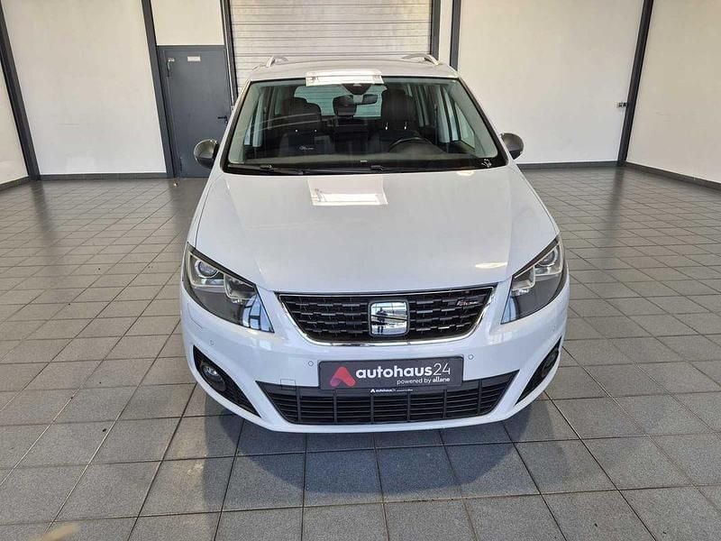 Gebraucht Seat Alhambra FR-Line 150 PS (110 kW) 2022 Weiß Van / Kleinbus