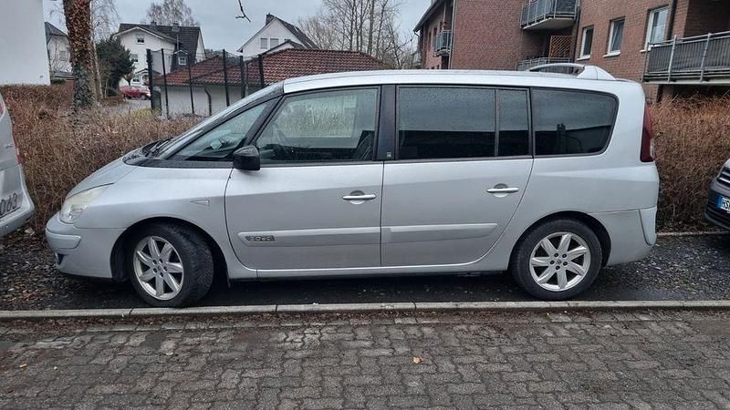 Gebraucht Renault Grand Espace Dynamique 150 PS (110 kW) 2010 Grau Van / Kleinbus