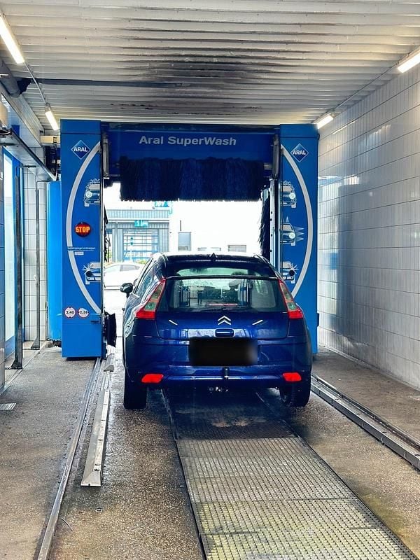 Used Citroën C4 106 HP (77 kW) 2007 Blue Coupe