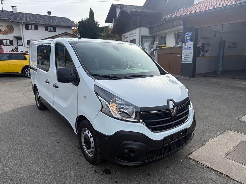 Gebraucht Renault Trafic 120 PS (88 kW) 2021 Weiß Van / Kleinbus