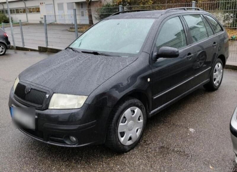 Schwarz Gebraucht 2007 Skoda Fabia Limousine | 1.000 € - Bild 1/4