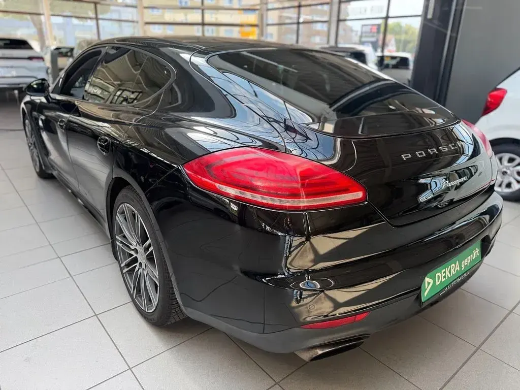 Gebraucht Porsche Panamera 300 PS (220 kW) 2014 Schwarz Kleinwagen
