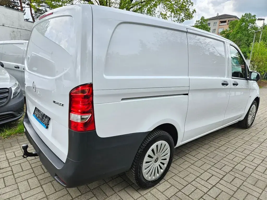 Gebraucht Mercedes Vito 163 PS (119 kW) 2025 Weiß Van
