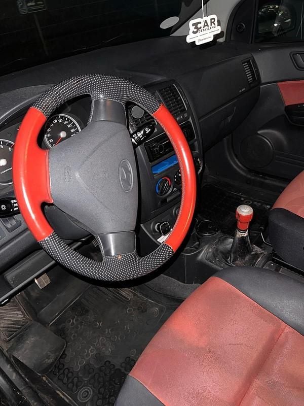 Gebraucht Hyundai Getz 67 PS (49 kW) 2007 Schwarz Kleinwagen