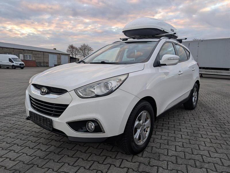 Gebraucht Hyundai ix35 116 PS (85 kW) 2012 Weiß SUV