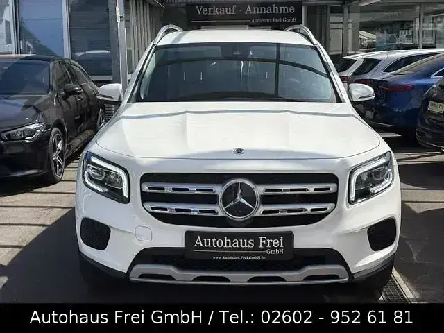 Gebraucht Mercedes GLB180 Style 116 PS (85 kW) 2023 Weiß SUV