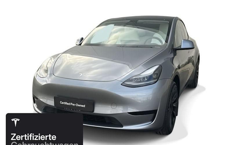 Silber Gebraucht 2023 Tesla Model Y RWD SUV | 31.800 € (Fairer Preis) - Bild 1/4