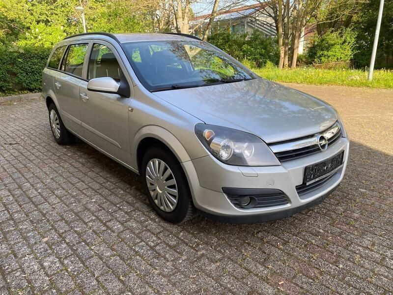 Grau Gebraucht 2006 Opel Astra Kombi | 2.850 € (Etwas zu teuer) - Bild 1/4