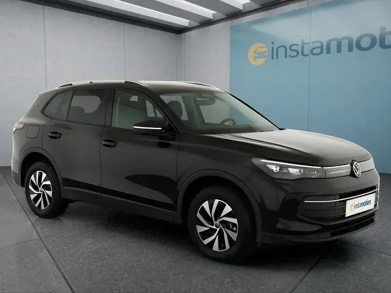 Gebraucht VW Tiguan 204 PS (150 kW) 2025 Schwarz SUV