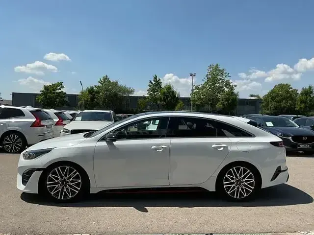 Gebraucht Kia ProCeed GT 204 PS (150 kW) 2022 Deluxe white Kombi
