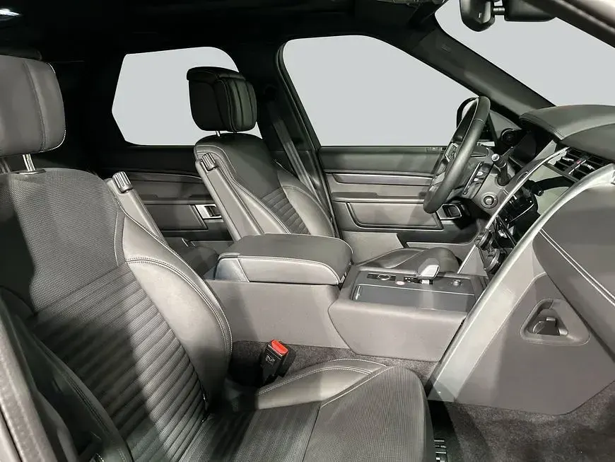 Gebraucht Land Rover Discovery HSE Dynamic 349 PS (256 kW) 2024 Blau SUV