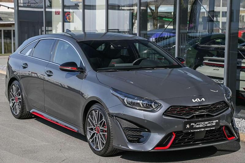 Gebraucht Kia ProCeed GT 204 PS (150 kW) 2022 Grau Kombi
