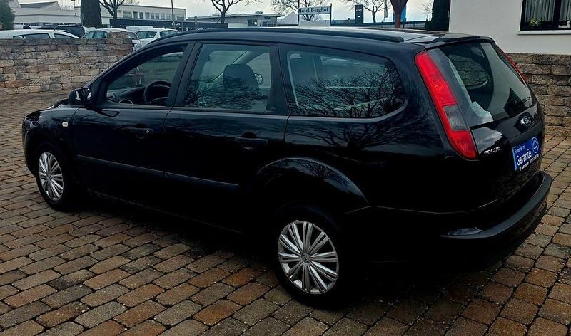Gebraucht Ford Focus 101 PS (74 kW) 2005 Schwarz Limousine