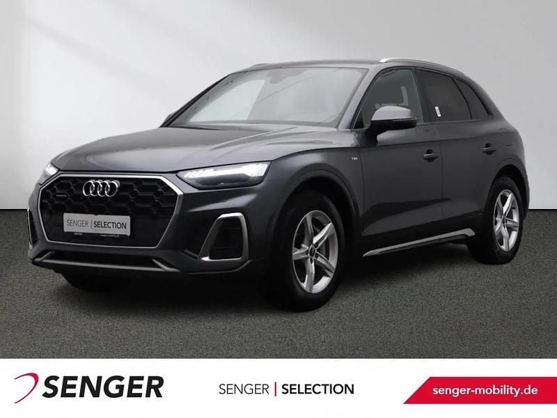 Grau Gebraucht 2022 Audi Q5 S-Line SUV | 47.990 € (Teuer) - Bild 1/1