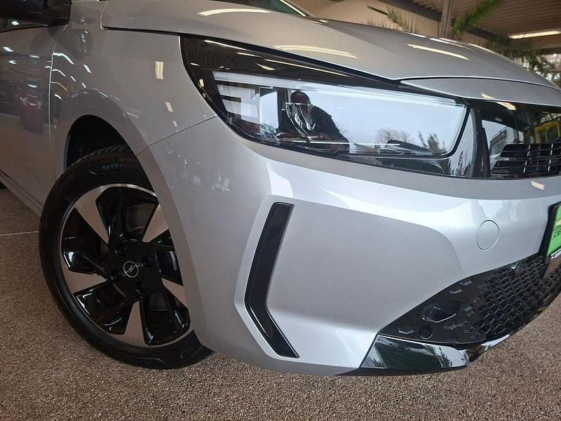 Gebraucht Opel Corsa-e 100 kW (136 PS) 2023 Silber Kleinwagen
