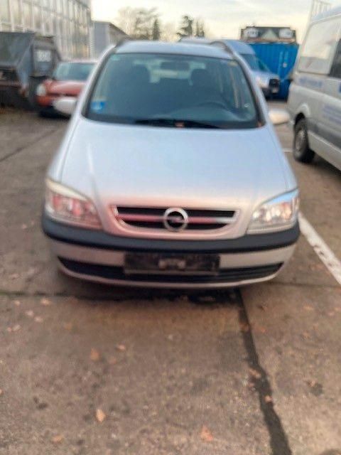 Silber Gebraucht 2003 Opel Zafira Elegance Van / Kleinbus | 600 € (Superpreis) - Bild 1/4