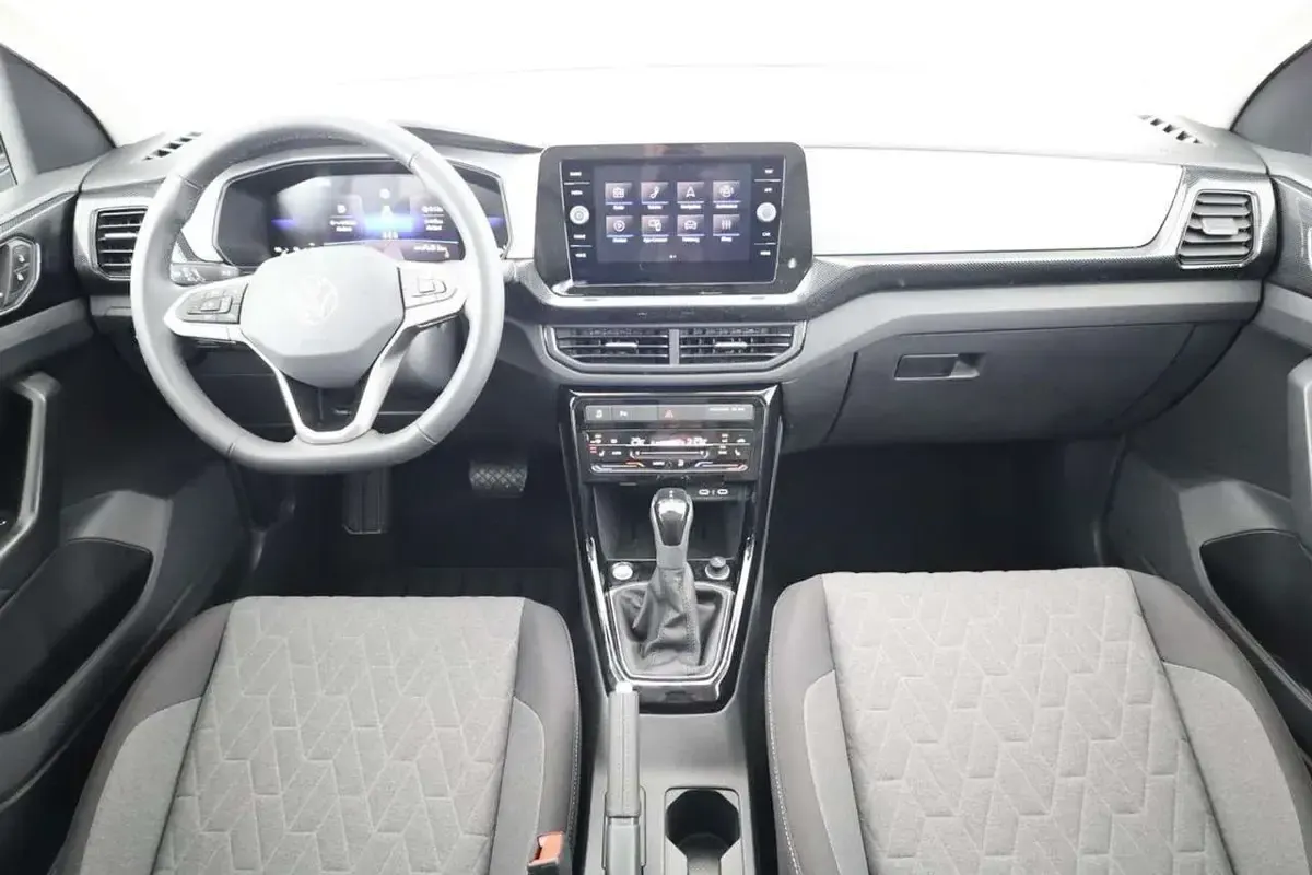 Neu VW T-Cross Life 116 PS (85 kW) 2025 Deep black perleffekt SUV