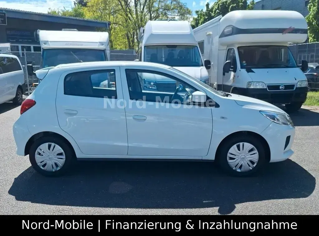 Usata Mitsubishi Space Star Select 71 CV (52 kW) 2024 Bianco Utilitaria