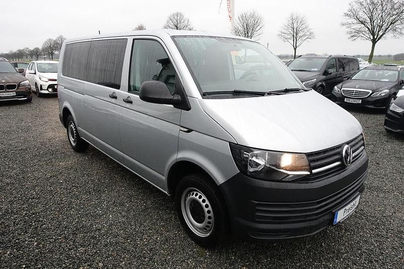 Gebraucht VW T6 150 PS (110 kW) 2017 Silber Van
