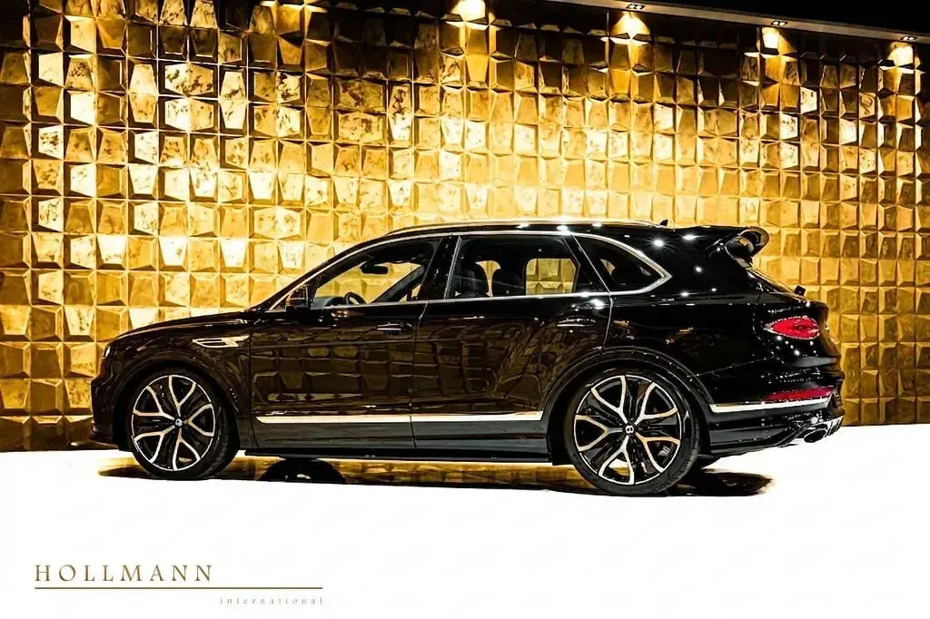 Ny Bentley Bentayga 650 HK (478 kW) 2026 Sort SUV
