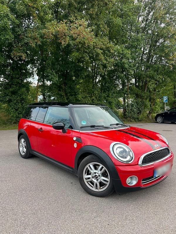 Rot Gebraucht 2009 Mini Clubman Kombi | 5.700 € (Fairer Preis) - Bild 1/4