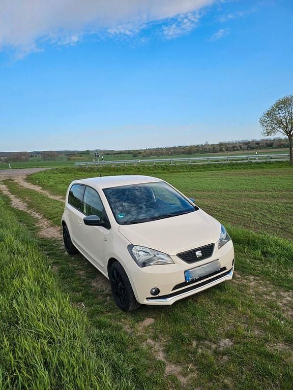 Second-hand Seat Mii 75 CP (55 kW) 2015 Bej Hatchback