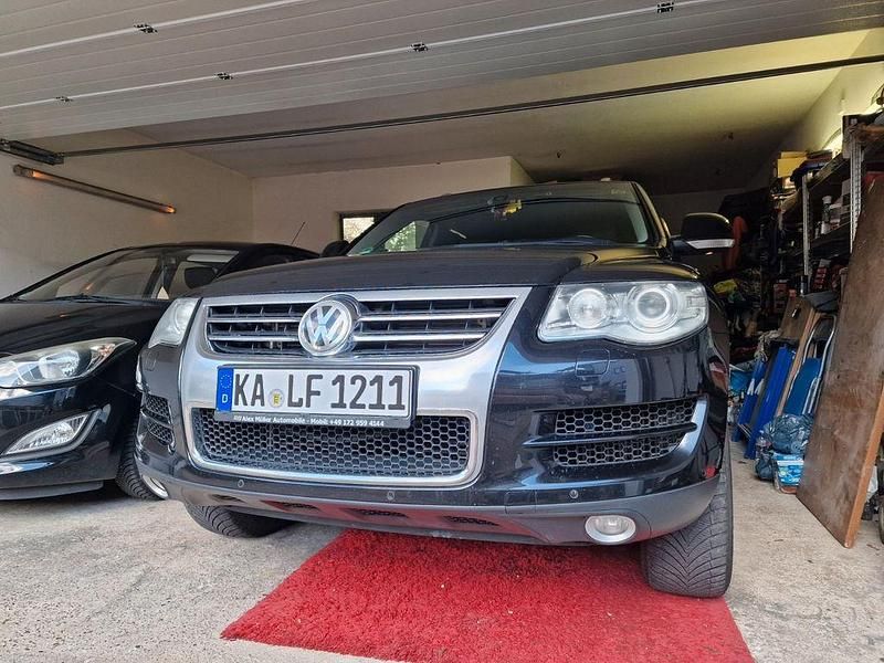 Schwarz Gebraucht 2009 VW Touareg SUV | 8.990 € (Etwas zu teuer) - Bild 1/4